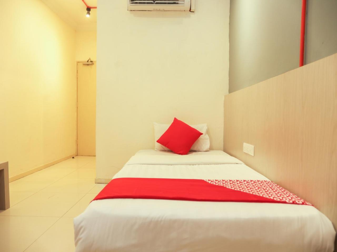 Oyo 727 Hotel Rafflesia Kota Kinabalu Eksteriør bilde