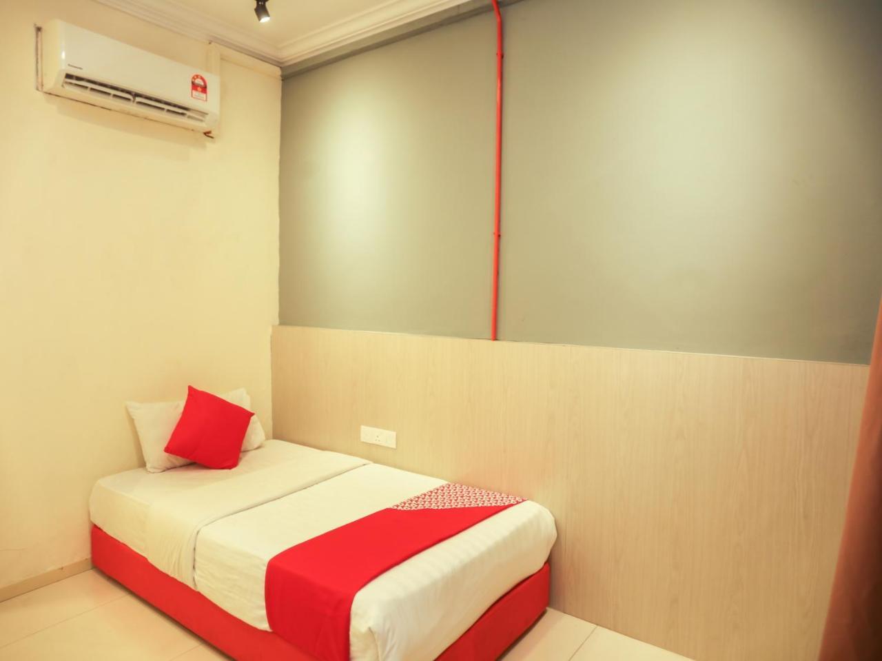 Oyo 727 Hotel Rafflesia Kota Kinabalu Eksteriør bilde