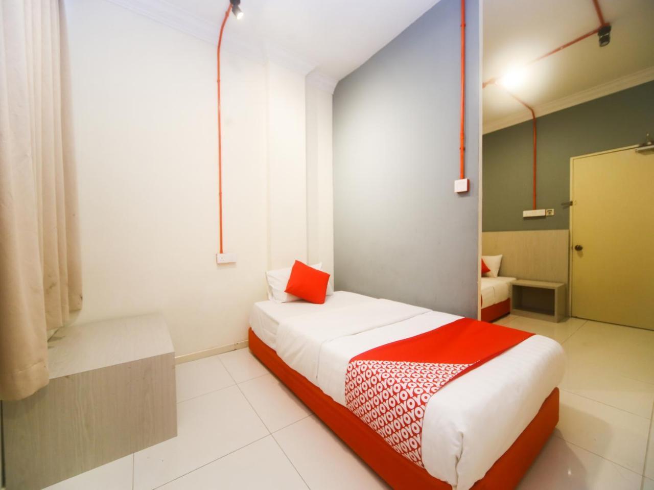 Oyo 727 Hotel Rafflesia Kota Kinabalu Eksteriør bilde