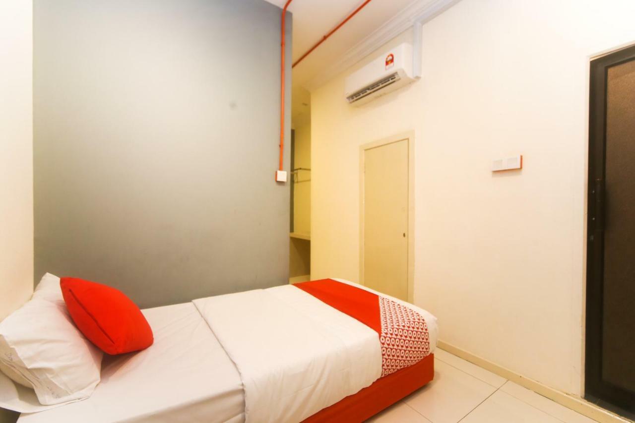 Oyo 727 Hotel Rafflesia Kota Kinabalu Eksteriør bilde
