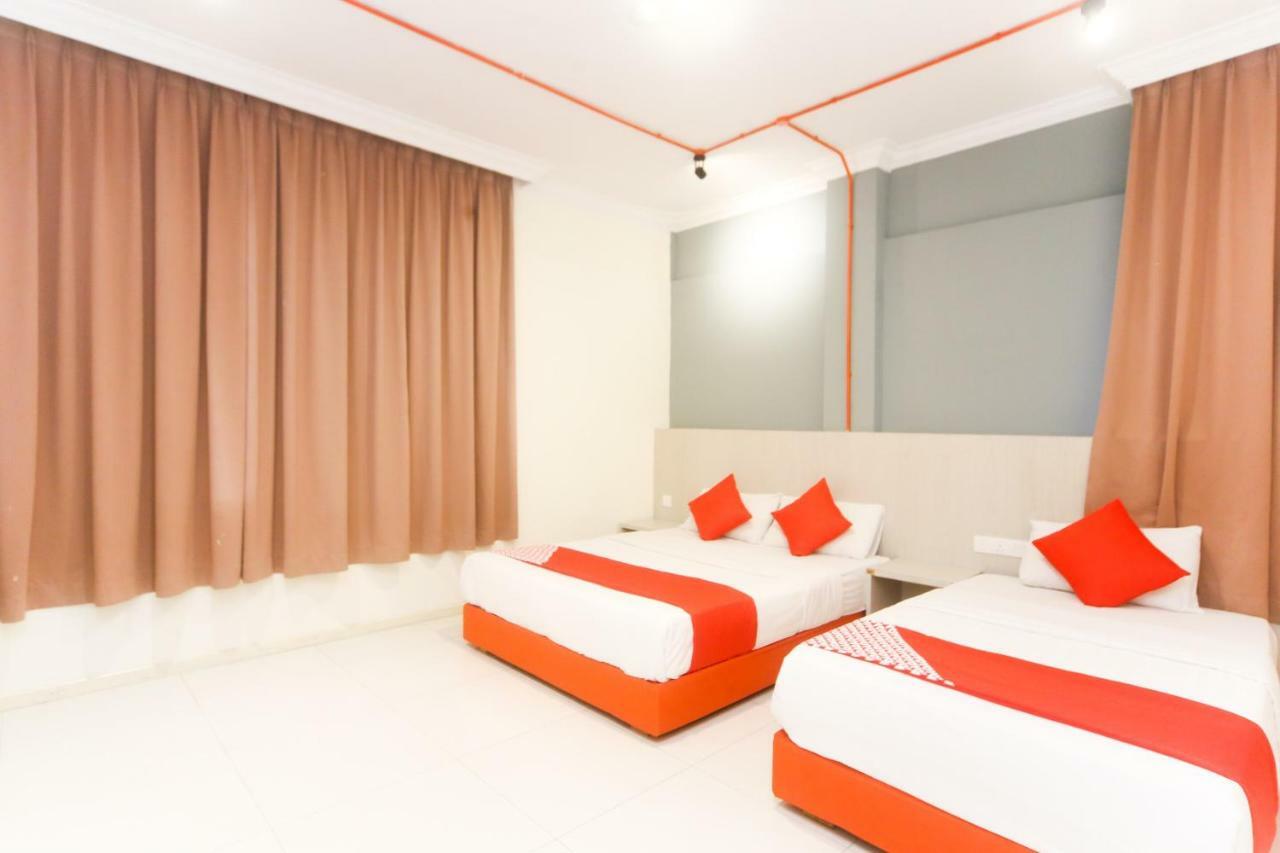 Oyo 727 Hotel Rafflesia Kota Kinabalu Eksteriør bilde